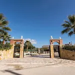 Fontana Vila *