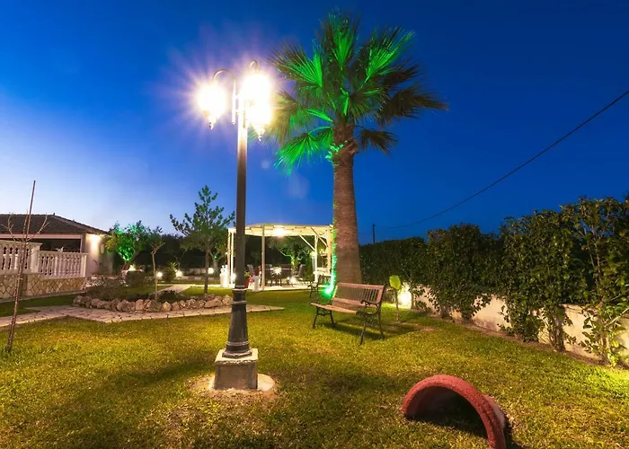 Fontana Villa Mouzákion