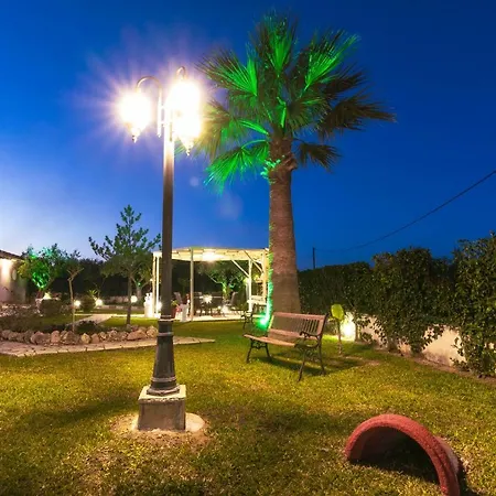 Fontana Villa Mouzákion