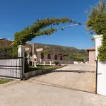 Fontana Villa Mouzakion (Zakynthos)